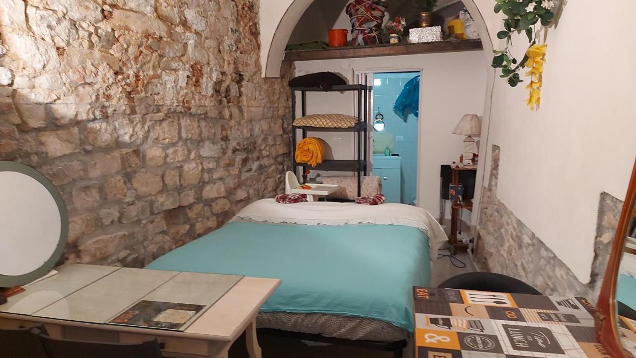Chez La Cave Appartement San Remo Buitenkant foto